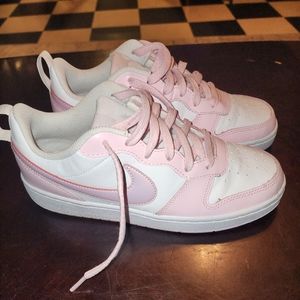 Big Kids Nike Court Borough Low 2